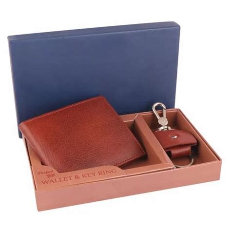 Leather Wallet With Key Ring Gift Set At Rs Piece In New Delhi Id