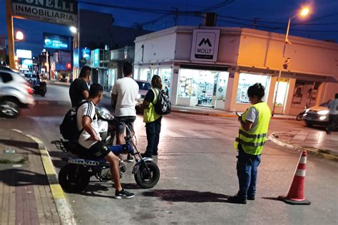 Siguen los operativos de tránsito ocho motos secuestradas en el centro