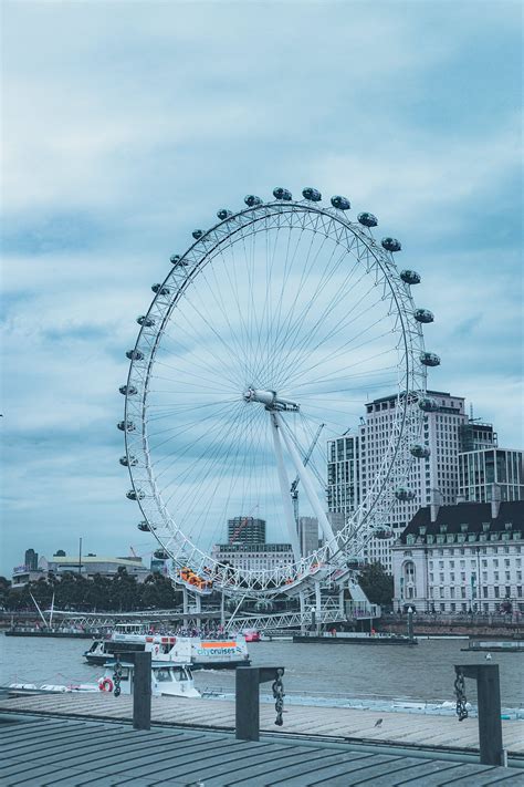 Tower Bridge Photograph · Free Stock Photo