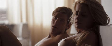 Naked Amber Heard In The Informers