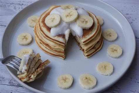 Banana Pancakes | Breakfast Recipes | The Lady Shake