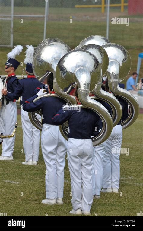 Marching tuba hi-res stock photography and images - Alamy