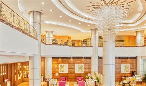 Discover the Best Hotel Near Rajagiri Hospital Aluva - Tour Consultancy