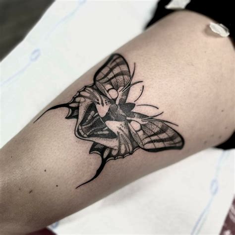 11 Butterfly Thigh Tattoo Ideas That Will Blow Your Mind