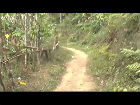 Waterfall Pee And Golden Shower In Bali XVIDEOS