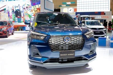 Tiap Varian Daihatsu Rocky Punya Fasilitas Menunjang Begini Detailnya