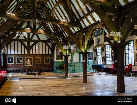 Guildhall york interior hi-res stock photography and images - Alamy