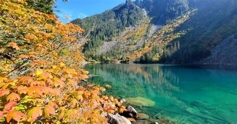 10 Gorgeous Fall Hikes You Must Check Out Around Vancouver