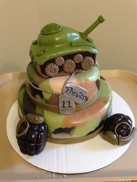 17 Best Images About Army Cake On Pinterest Fondant Rose Birthday