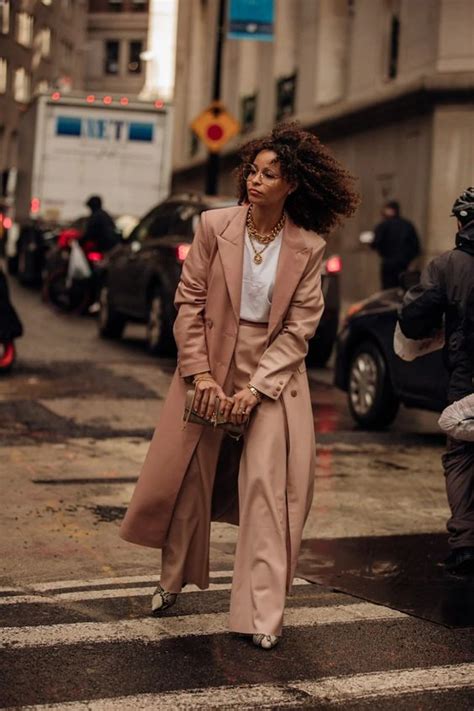 Πως να απογειώσεις τα nude looks