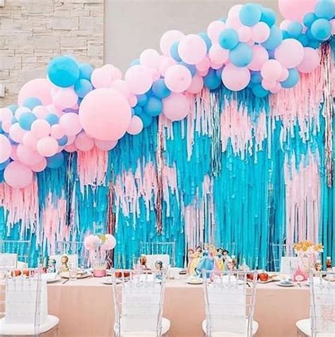 26 Decorating Ideas with Streamers Beyond Festivities