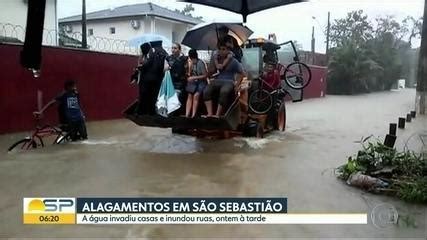 V Deo Temporal Alaga Ruas E Casas Em S O Sebasti O Bom Dia Sp G