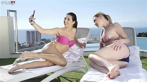 Libidinous Thai Teens Are Dildo Fucking Pussies By The Poolside