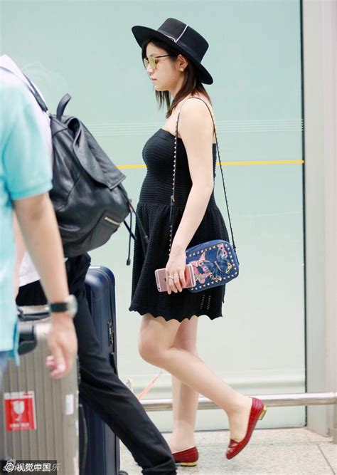 So sánh hot mom Cbiz Sắc vóc gây choáng nhất không phải Angela Baby mà là mỹ nhân này của