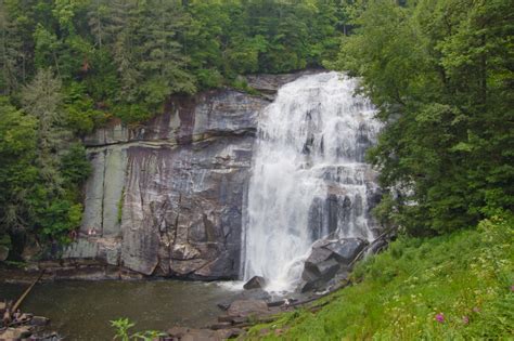 Duck Notes: Hike to Rainbow Falls - NC