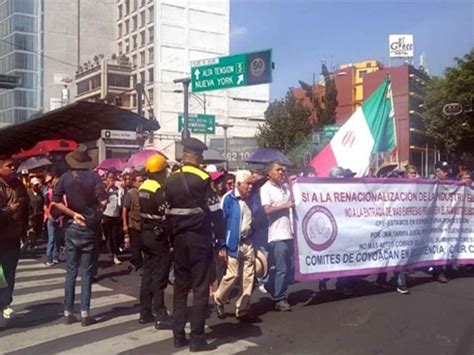 Protestan Por Altos Cobros De Luz En Insurgentes Sur