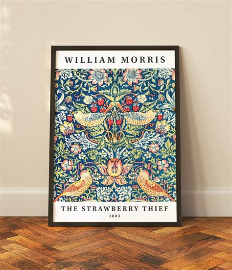 Strawberry Thief – William Morris – Plume