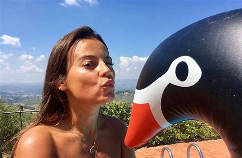 T Skni Za Wakacjami I Publikuje Zdj Cie W Bikini Fani Zazdroszcz Jej Figury