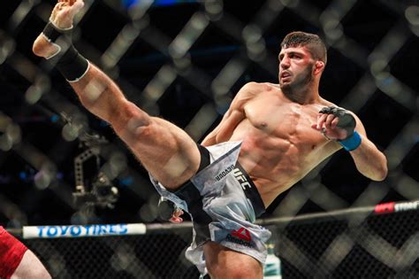 Ufc 300 Recap Arman Tsarukyan Wins A Close Decision Over Charles Oliveira