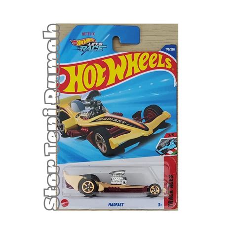 Hot Wheels Madfast Hw Fantasy Track Aces Drag Strip Netflix Let S Race Shopee Malaysia