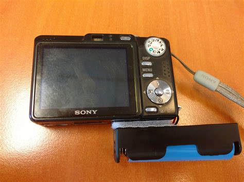 Sony Cybershot Battery Upgrade for Almost Free : 4 Steps (with Pictures ...