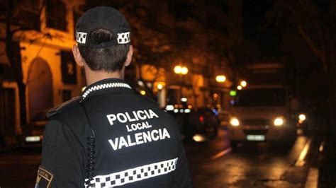 Un policía local hiere a su hija por un disparo accidental