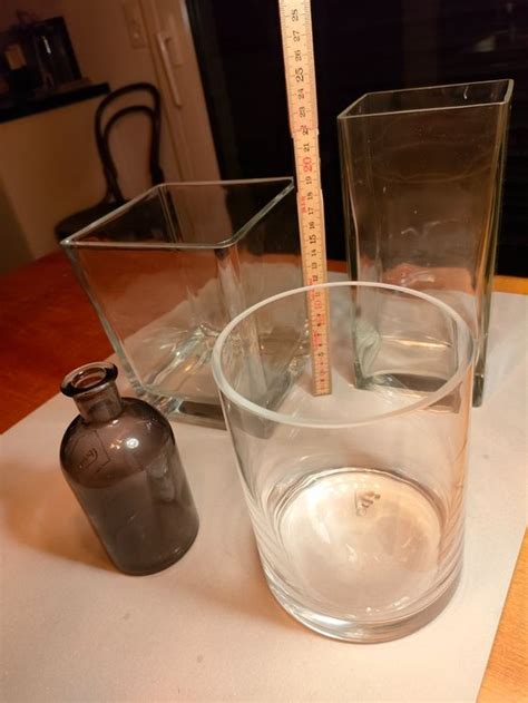 Glasvasen Als Einheit Lot Vasen Aus Glas Kaufen Auf Ricardo