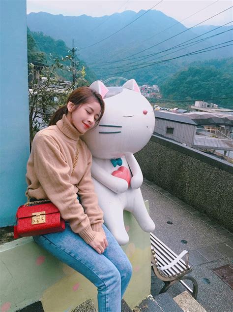 TÚI HIỆU Hot girl Việt sắm túi ngày càng bạo tay ai đang sở hữu kho túi hiệu khủng nhất