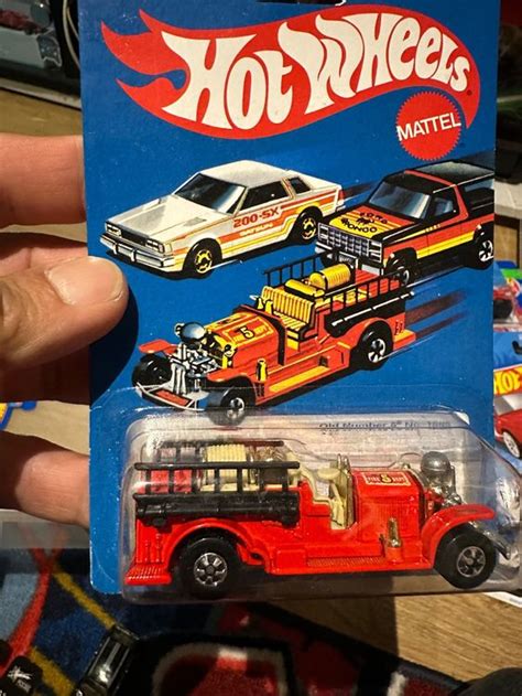 Hot Wheels OLD NUMBER th Anniversary Collection Gebraucht in Villars sur Glâne für