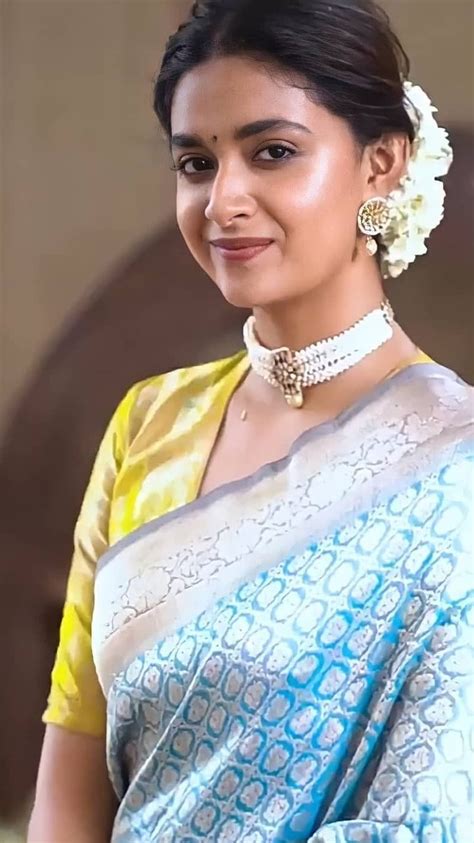 Discover 230 Keerthi Suresh Saree Photos Super Hot Mederbeauty Vn