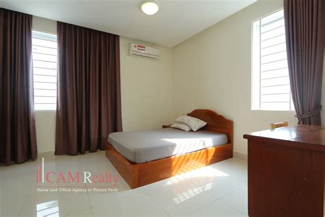 Bedroom Link House La For Sale In Borey Peng Huot Boeng Snor