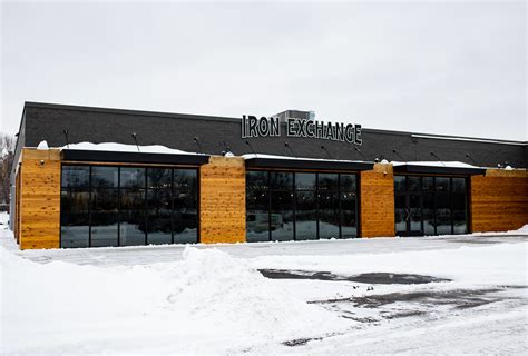 Maple Plain Mn Businesses at George Tarenorerer blog
