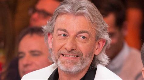 Gilles Verdez Le Chroniqueur De Tpmp S Est Mari Avec Fatou