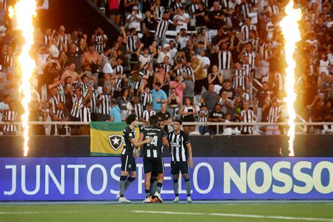 Botafogo tem bom início mas no Brasileiro ganha quem tem fôlego e