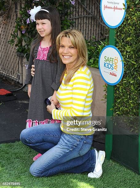 Vanna White Kids Photos and Premium High Res Pictures - Getty Images