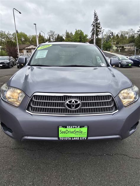 2010 Toyota Highlander Hybrid · LE Sport Utility 4D - Cars & Trucks