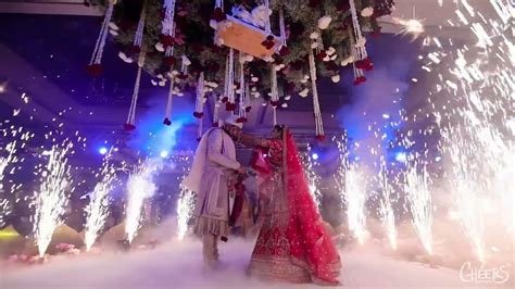 Kishan And Nancy New Grand Jaimala Couple Bride Groom Wedding Entry