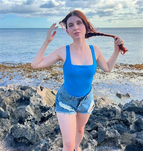 Mrs. Sunshine | I made a friend, what should we name her? 🐢🌊 . . . #