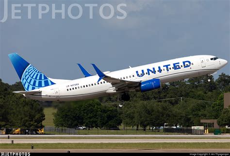 N37293 | Boeing 737-824 | United Airlines | Ani Thyagarajan | JetPhotos