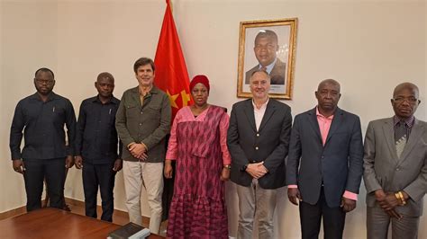 Encontro Sua Excel Ncia Governadora Da Provincia Da Lunda Norte