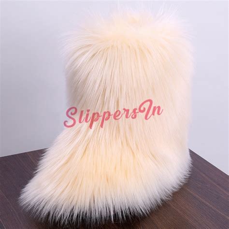 Women's Faux Fur Boots Fuzzy Warm Short Winter Boots