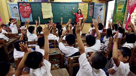 DepEd Pupursigihing Makamit Ngayong Taon Ang Level 2 Proficiency Ng