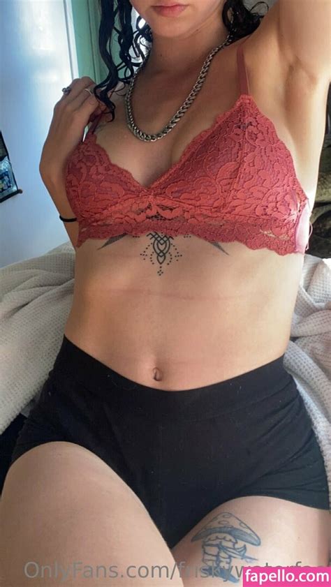 Friskyfaerie Friskywaterfae Nude Leaked Onlyfans Photo Fapello