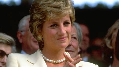 Saiba quem é o menino que acredita ser a reencarnação da princesa Diana