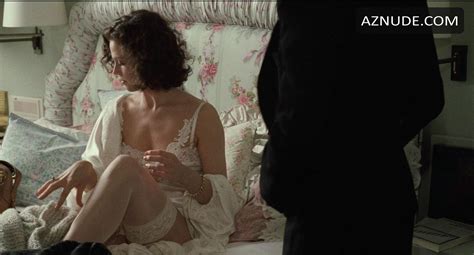 WORKING GIRL NUDE SCENES AZNude