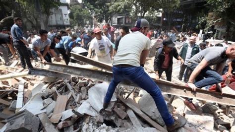 Sismo En México Set 2017 Las Fotos Y Videos De Gente Ayudando