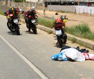 Mototaxista sofre mal súbito cai de moto e morre na BR 316