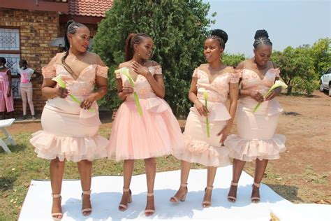 African Bridesmaid Dresses | Green Lace Dresses | Bridesmaid Outfit