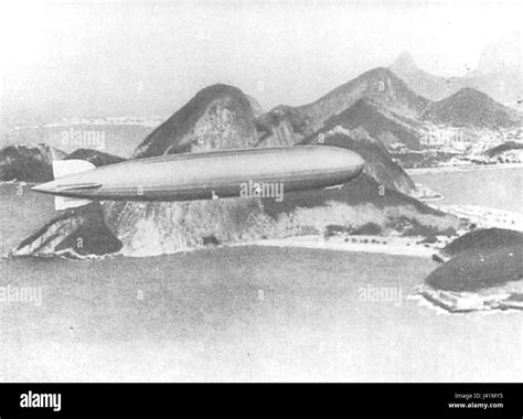 LZ 127 Graf Zeppelin Over Rio Stock Photo Alamy