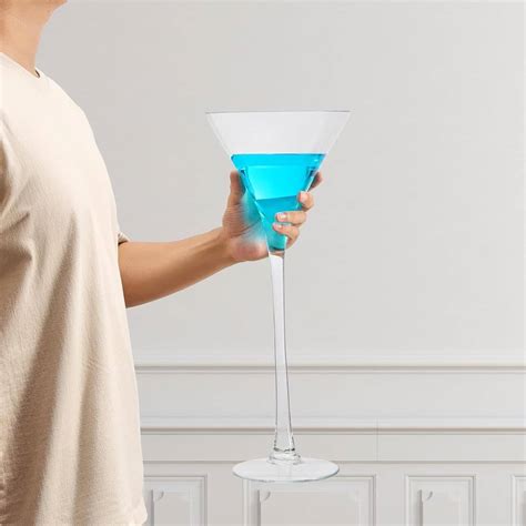 World's Largest Giant Martini Glass | The Green Head